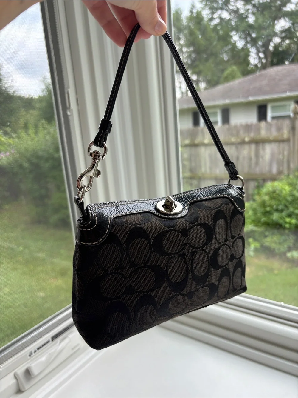 Coach vintage Y2K Blue Coach Mini Bag/ Turnlock Wristlet